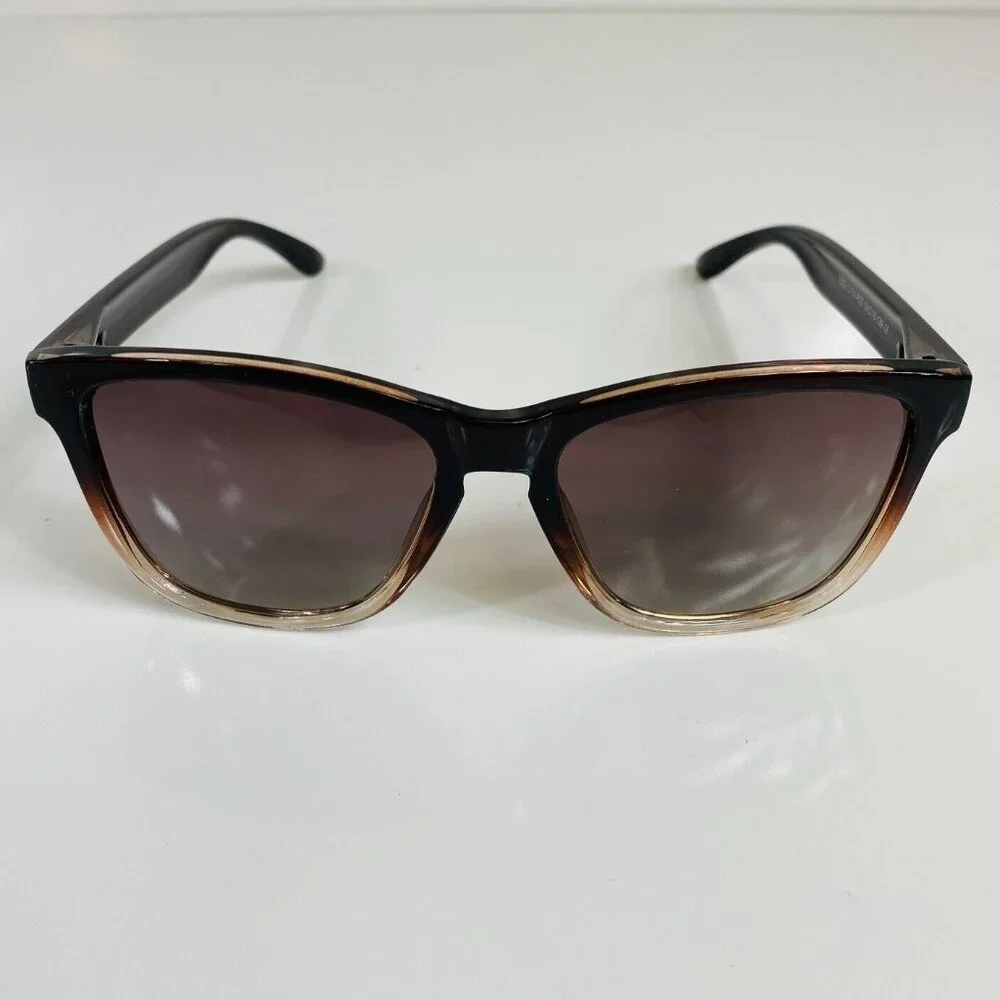 Meetsun Classic Style Womens Gradient Tinted Sunglasses Black/Brown